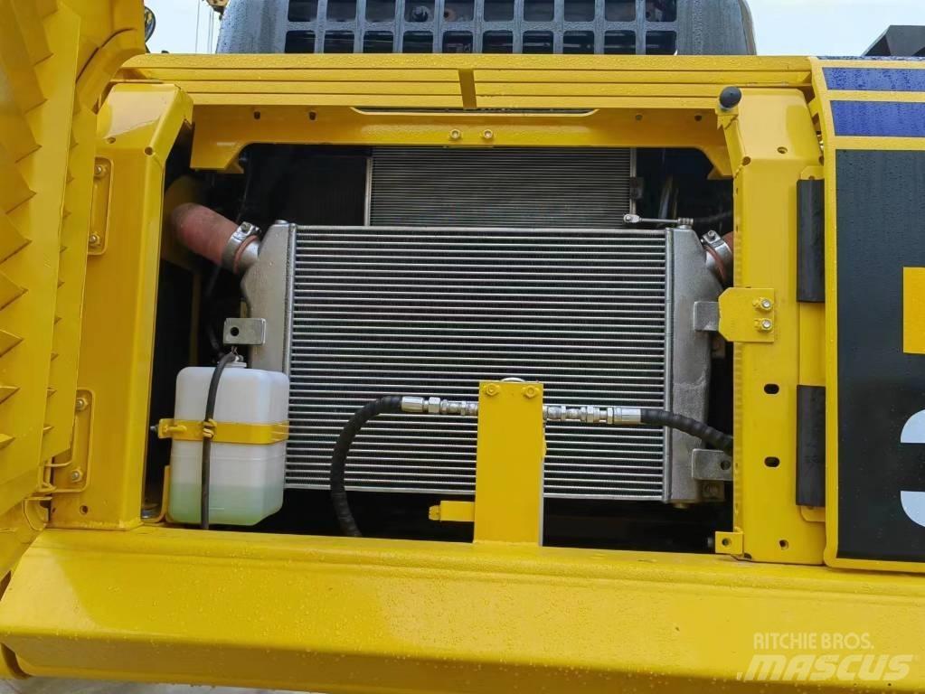 Komatsu PC 300-8 Excavatoare pe șenile
