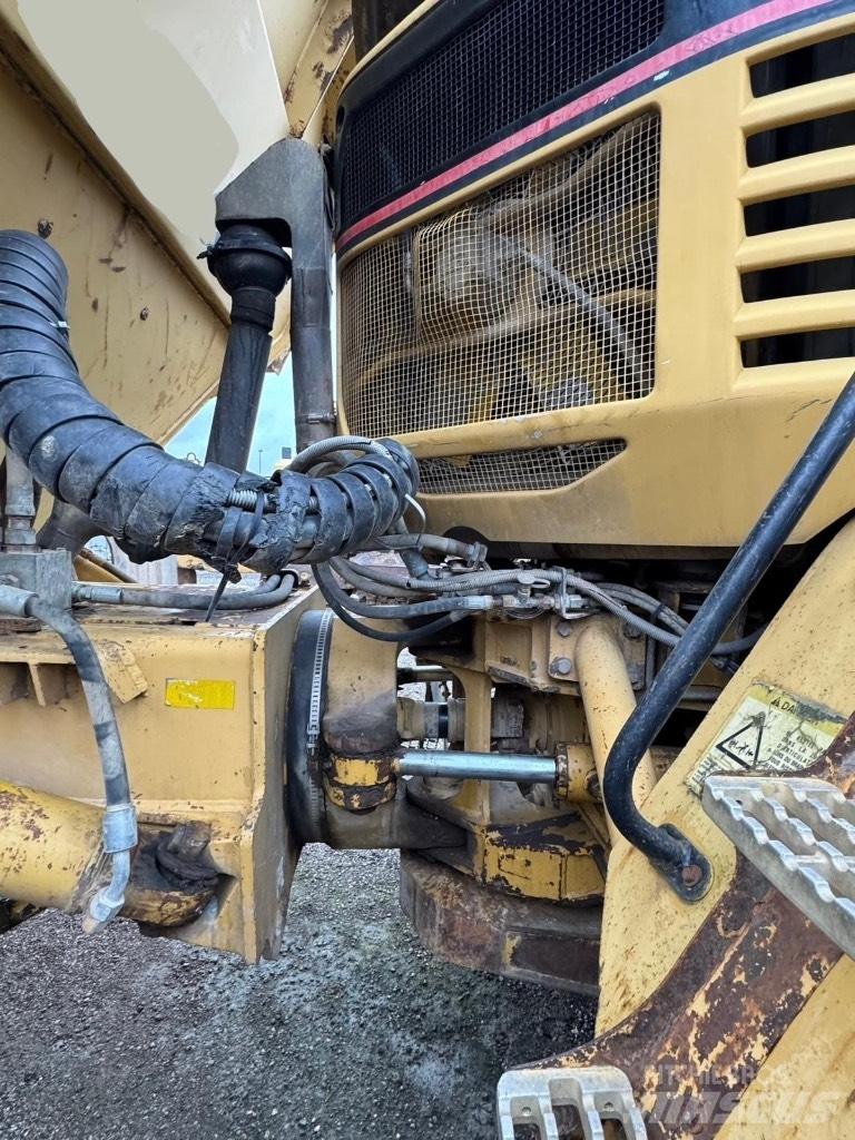 CAT 730 Transportoare articulate