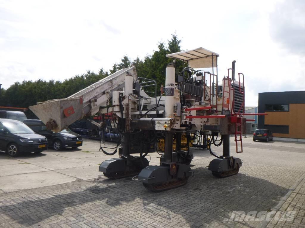 Wirtgen SP250 Utilaje pentru beton si piatra