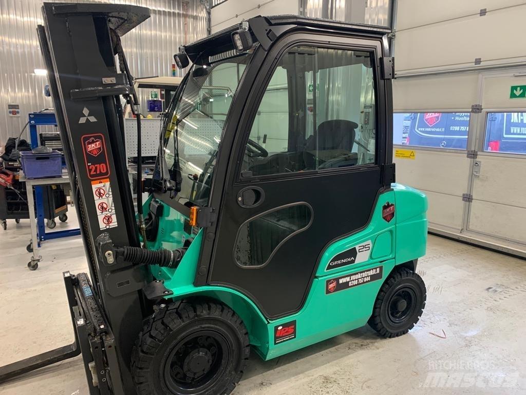 Mitsubishi FD25N3 Stivuitor diesel