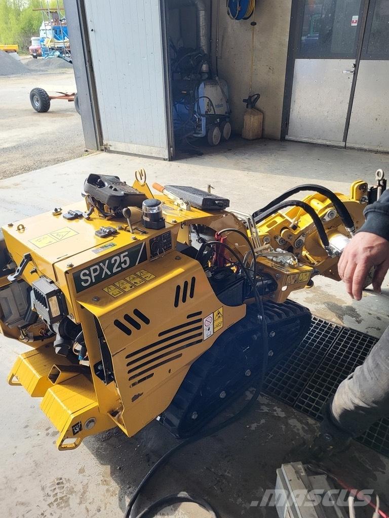 Vermeer SPX 25 Excavatoare de santuri
