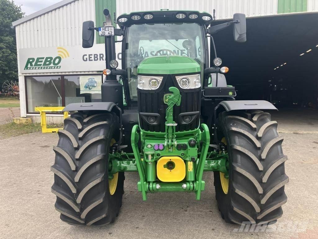 John Deere 6R215 Tractoare