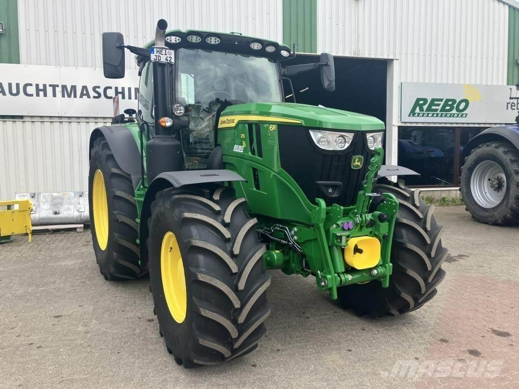 John Deere 6R215 Tractoare