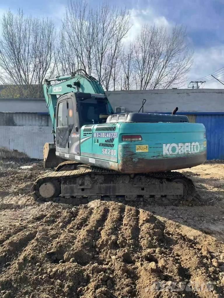 Kobelco SK 200-8 Excavatoare pe șenile
