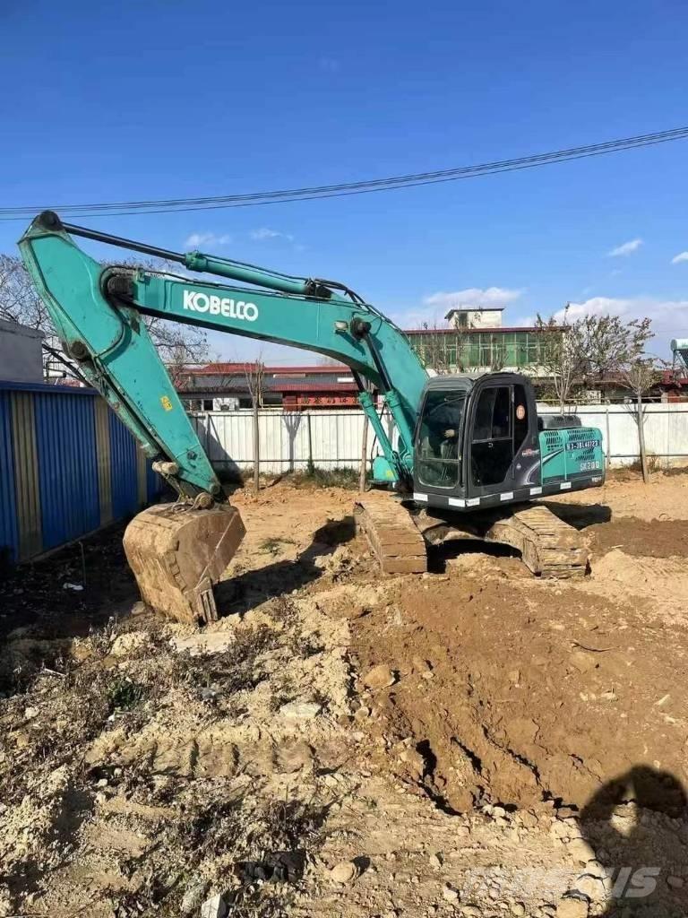 Kobelco SK 200-8 Excavatoare pe șenile
