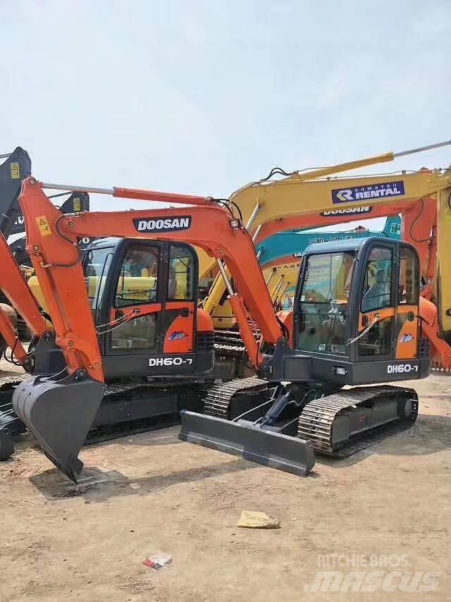 Doosan DH 60 Mini excavatoare < 7t