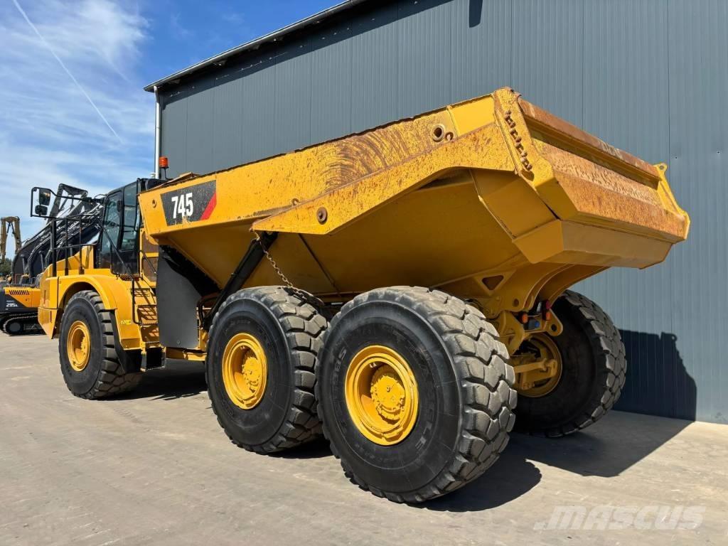 CAT 745 04A Transportoare articulate