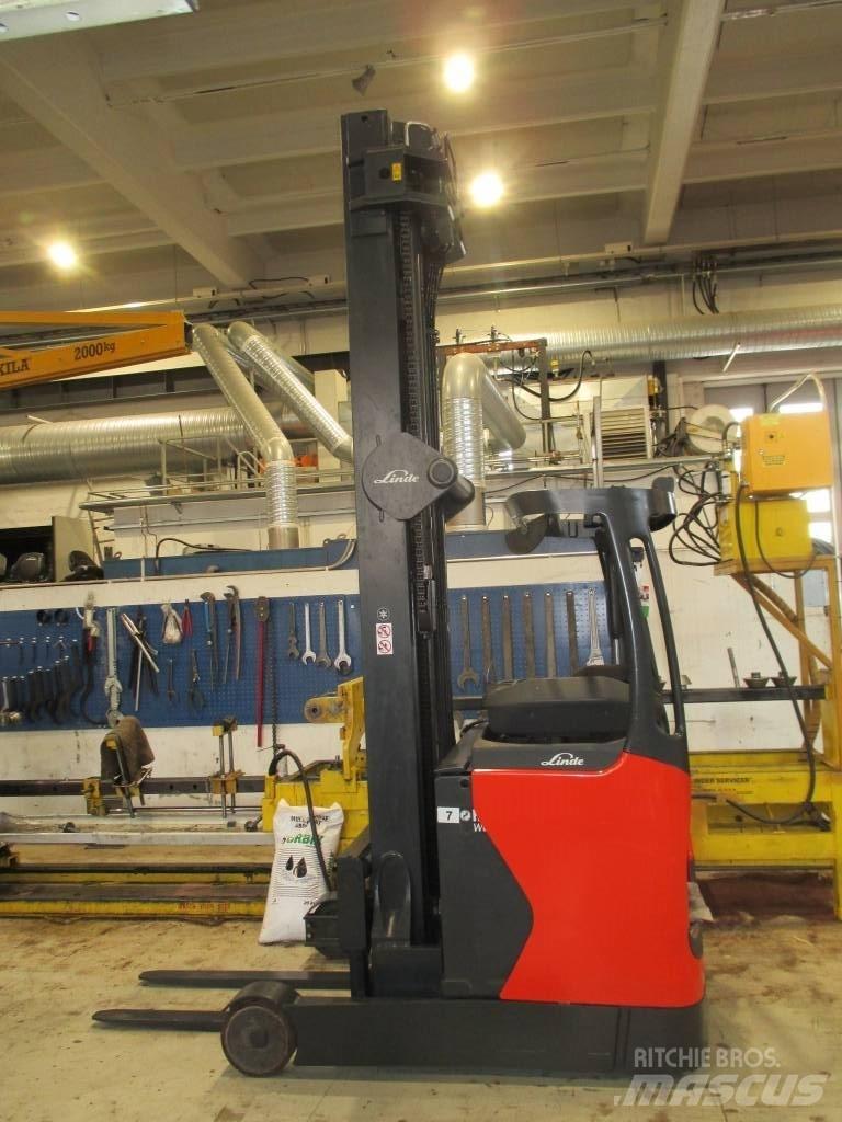 Linde R 16 HD Stivuitor cu catarg retractabil