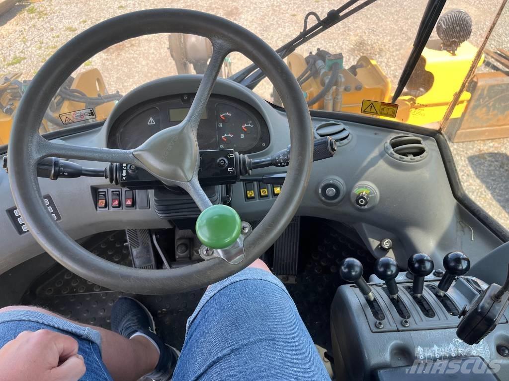 Volvo L 70 E Incarcator pe pneuri