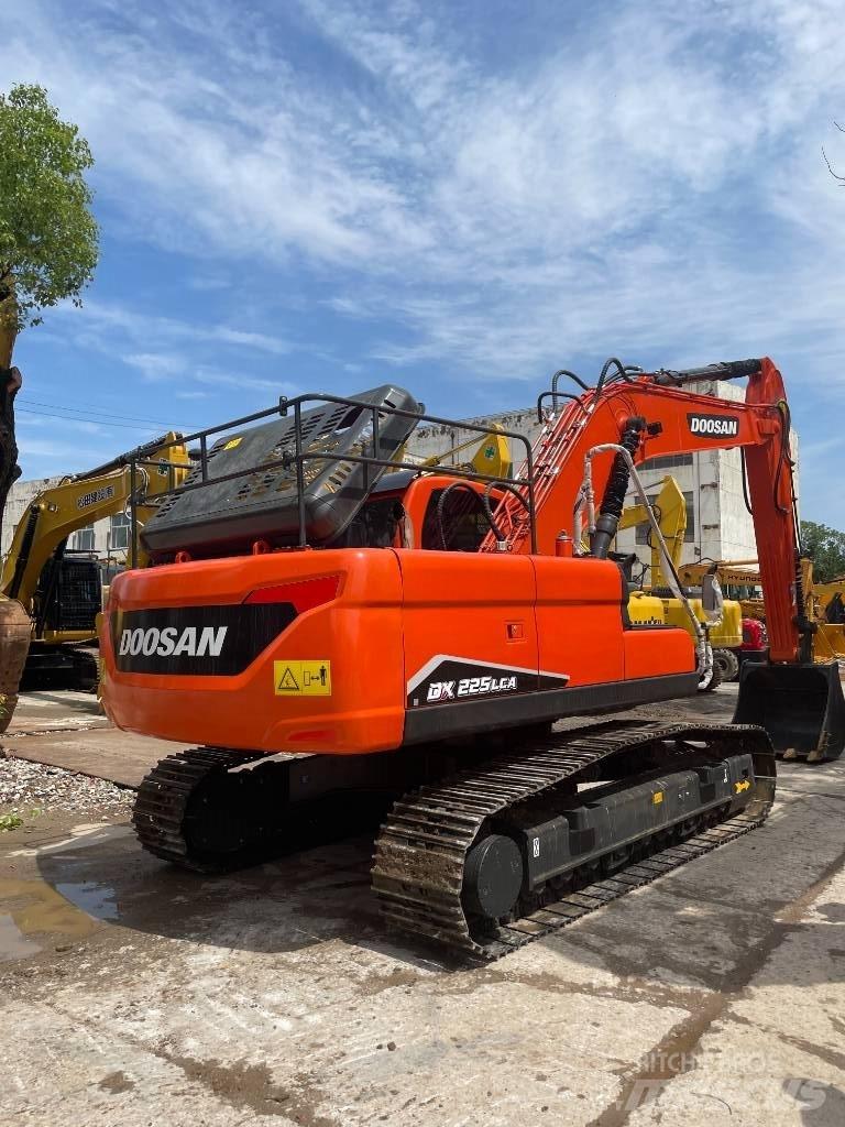 Doosan DX 225 Excavatoare 7t - 12t