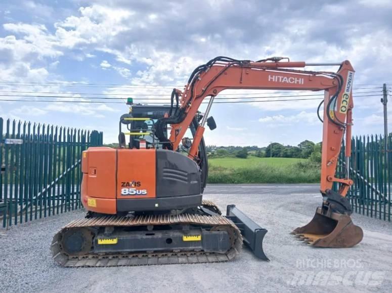 Hitachi ZX 85 US-6 Excavatoare 7t - 12t