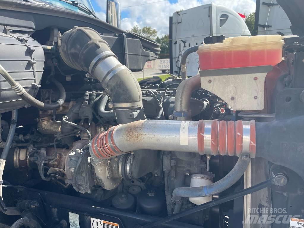 Peterbilt 567 Autotractoare