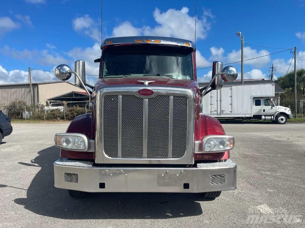 Peterbilt 567 Autotractoare