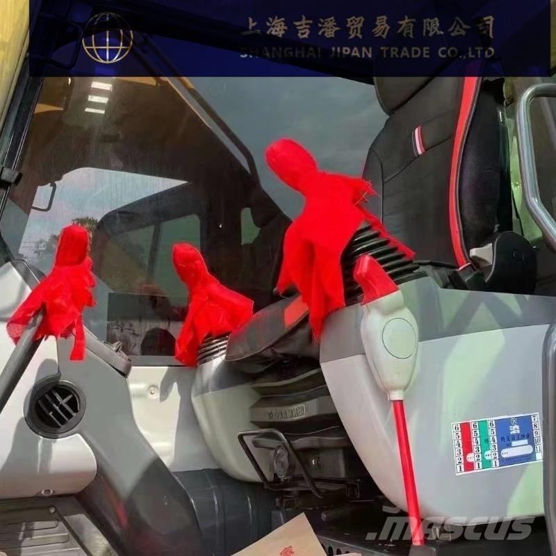 Komatsu PC 220 Excavatoare pe șenile
