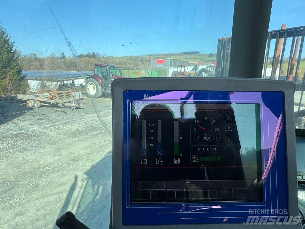 Valmet 860 Transportoare