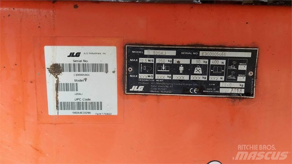 JLG 520AJ Nacele cu brat articulat