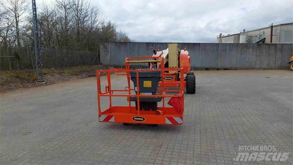 JLG 520AJ Nacele cu brat articulat