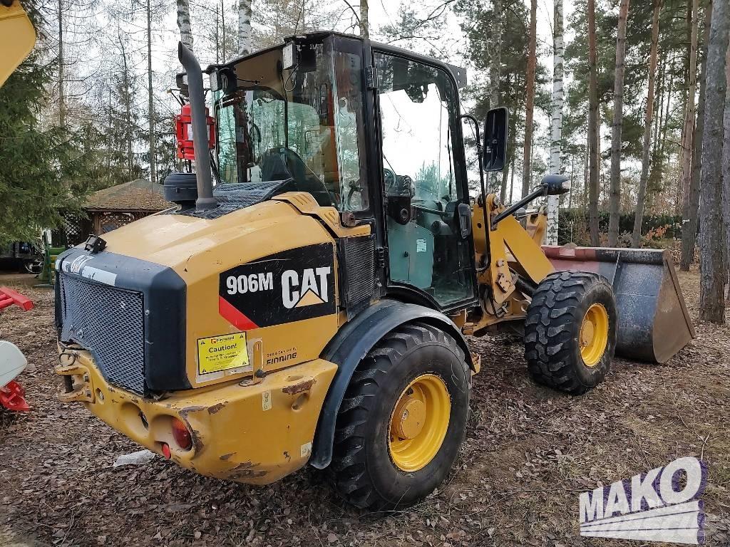 CAT 906 Incarcator pe pneuri