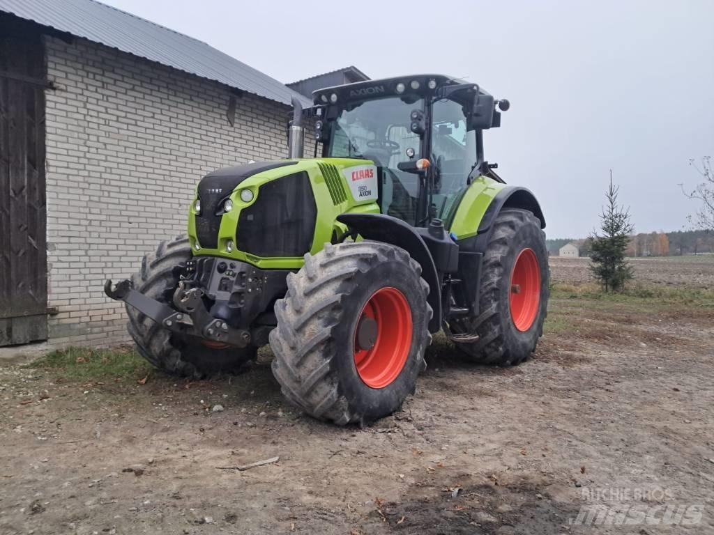 CLAAS Axion 850 Tractoare
