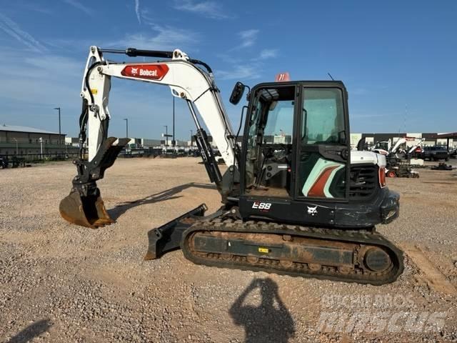 Bobcat E 88 Mini excavatoare < 7t