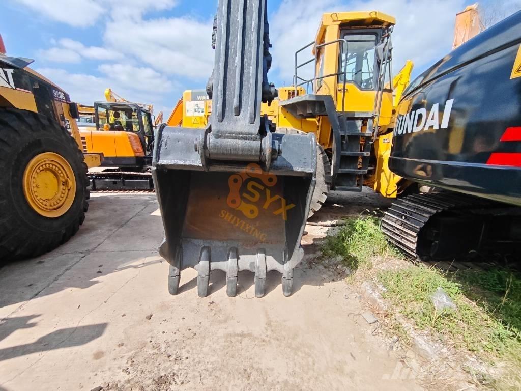 Hyundai 210W-9 Excavatoare cu roti
