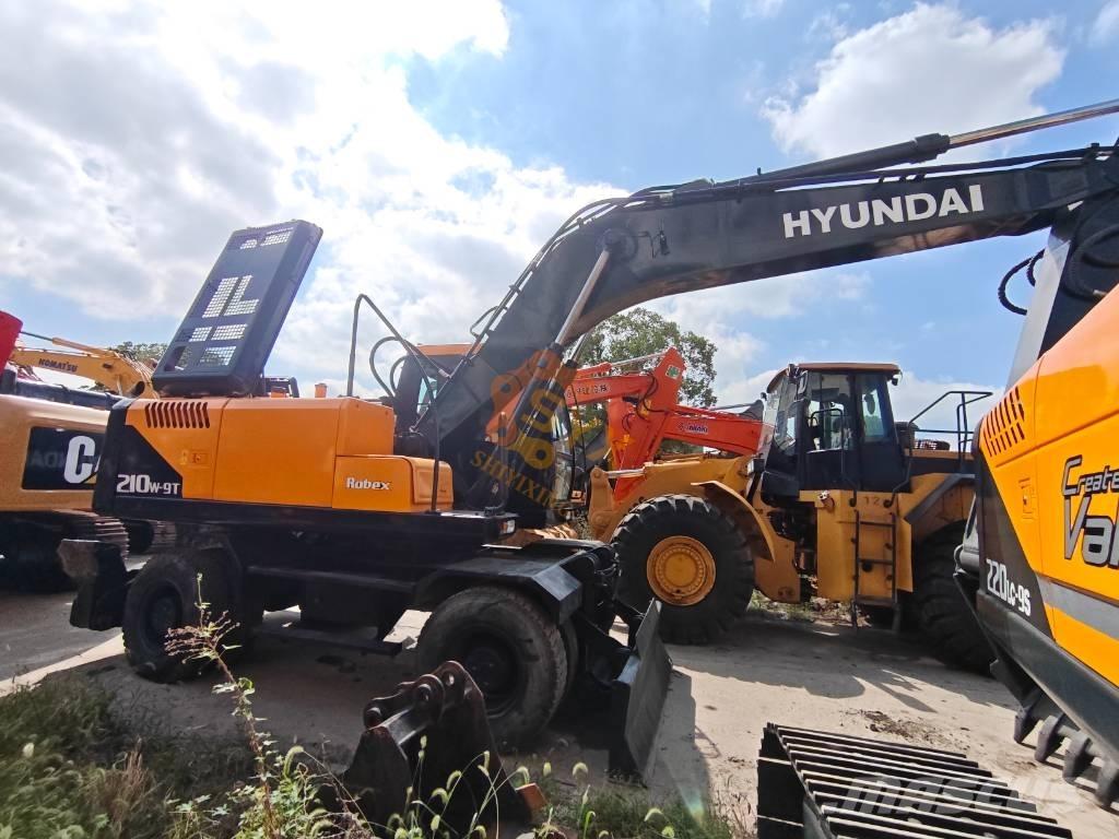 Hyundai 210W-9 Excavatoare cu roti