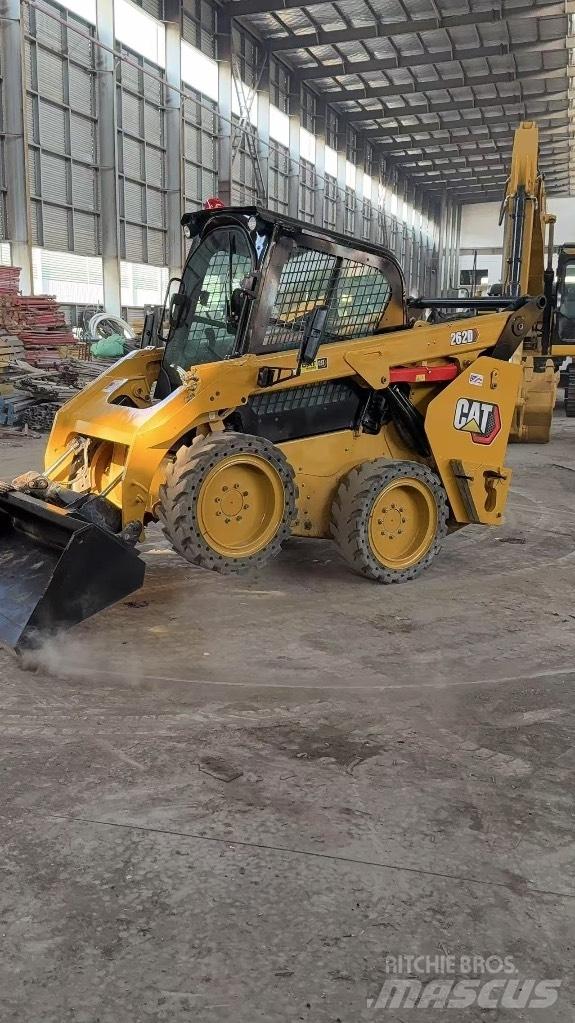 CAT 262 D Mini incarcator