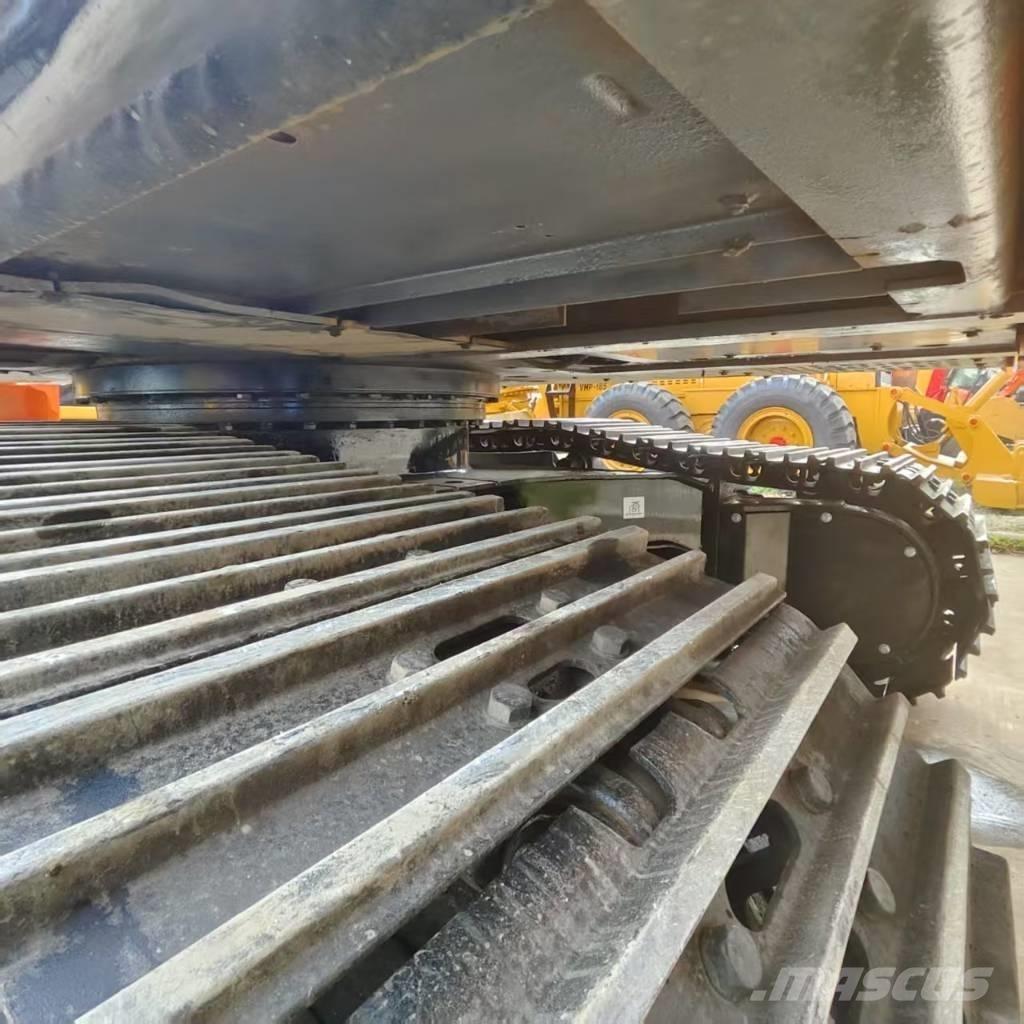 Hitachi ZX 130 Excavatoare pe șenile
