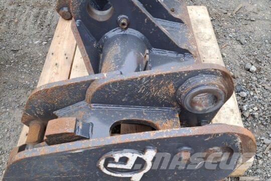 Develon Hitch Mini excavatoare < 7t