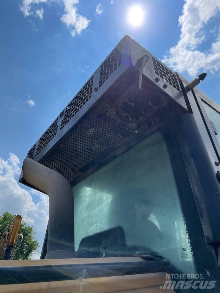 CAT 953 K Încarcatoare cu excavator
