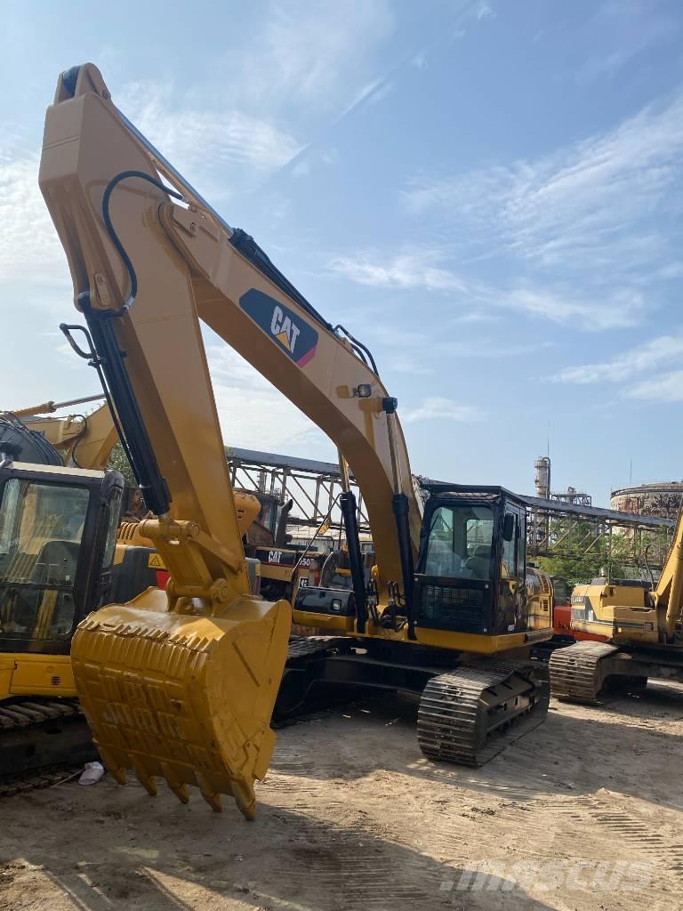 CAT 330 D Excavatoare pe șenile
