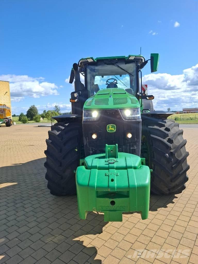 John Deere 8R410 Tractoare