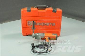 Husqvarna DM230 Alte echipamente de foraj