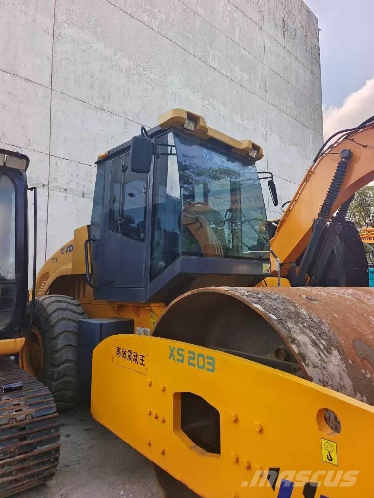 XCMG XS 202 J Compactoare monocilindrice