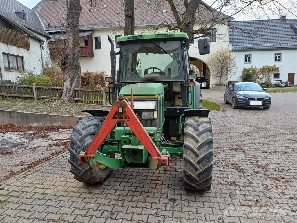 John Deere 6300 Tractoare