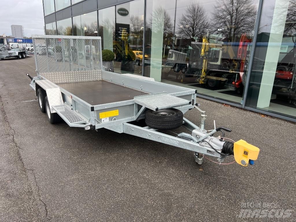 Variant 3518 m4 Remorci transport vehicule
