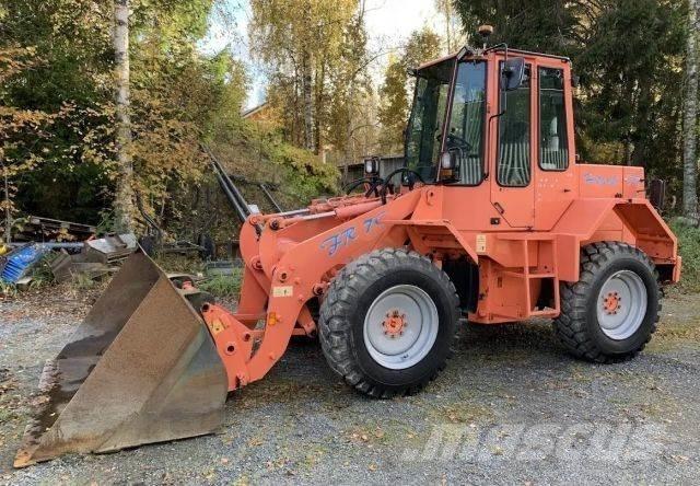 Hitachi FR 7 C Incarcator pe pneuri