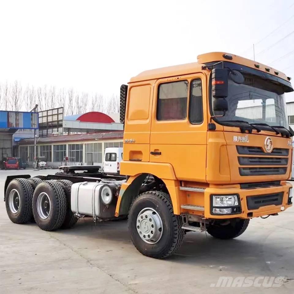 Shacman F3000 6x4 Autotractoare