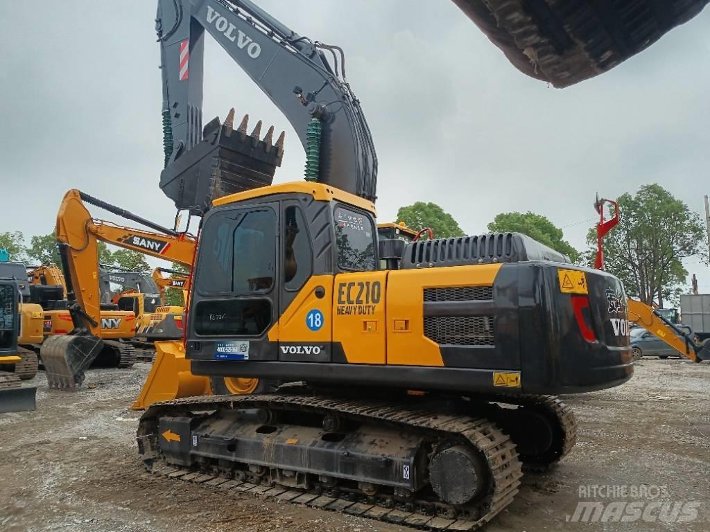 Volvo EC 210 Excavatoare pe șenile

