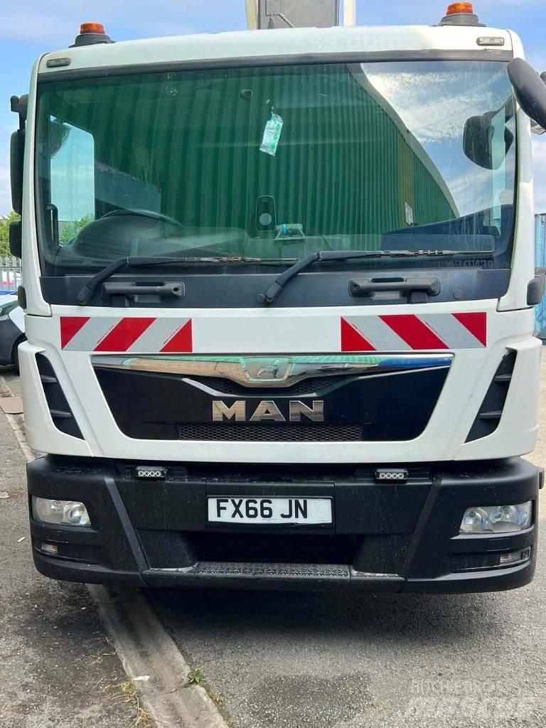 Ruthmann T 330 Platforme aeriene montate pe camion
