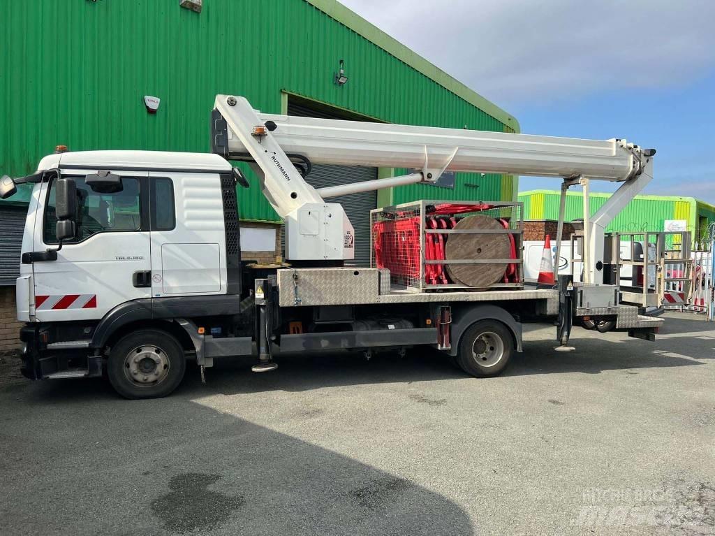 Ruthmann T 330 Platforme aeriene montate pe camion