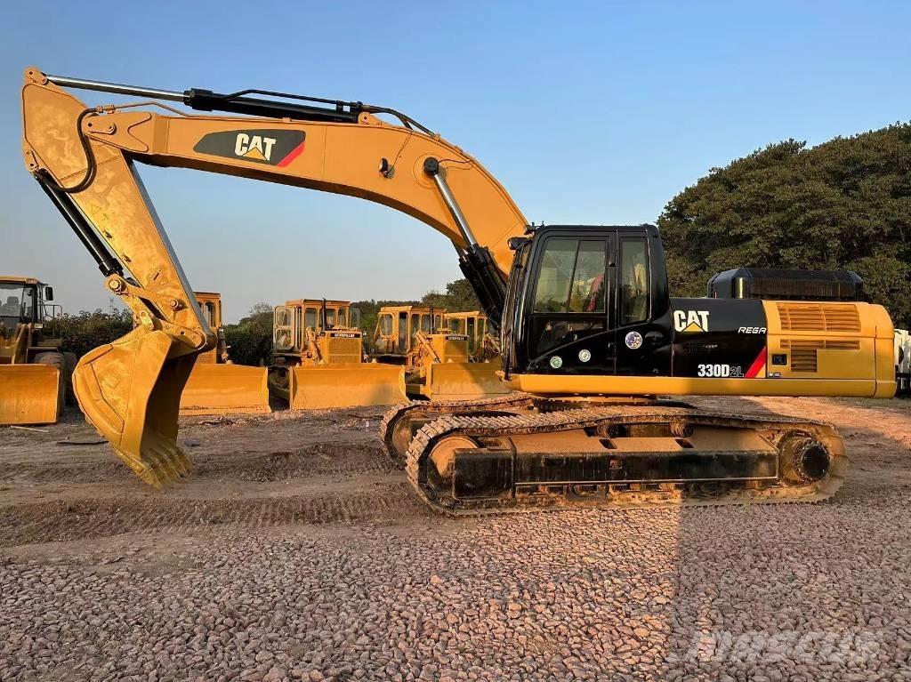 CAT 330DL Excavatoare pe șenile

