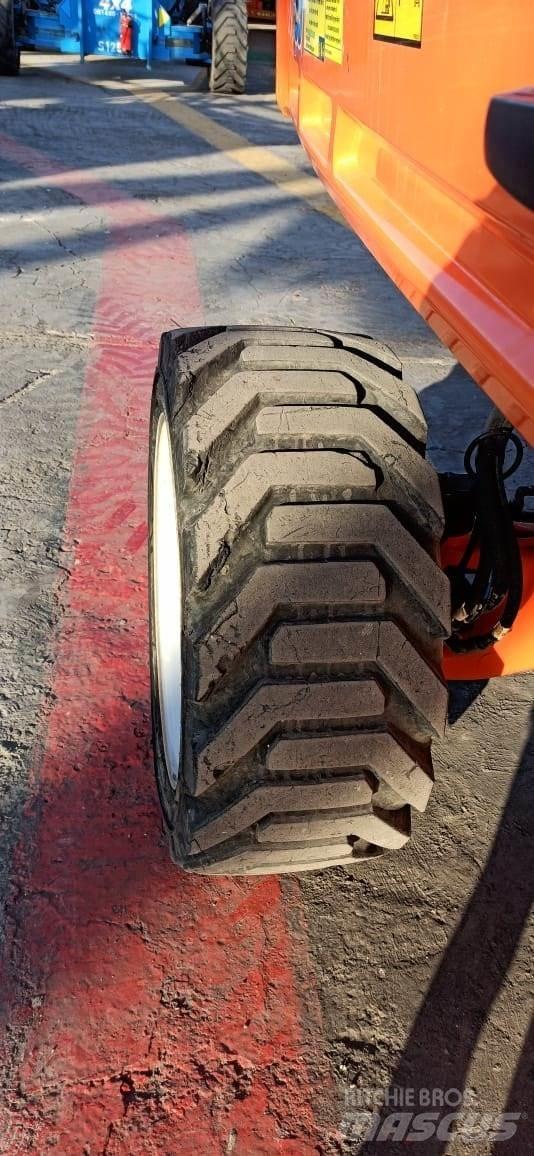 JLG 460SJ Nacele cu brat telescopic