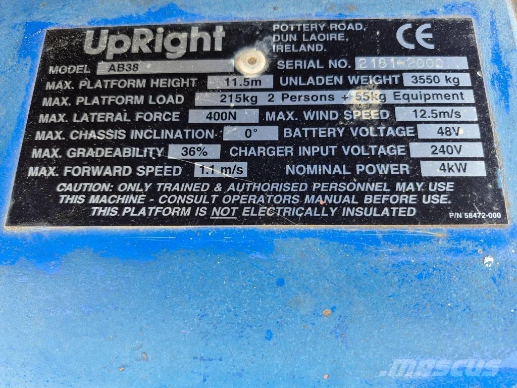 UpRight AB38 Nacele cu brat articulat