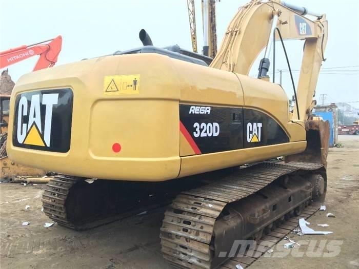 CAT 320 D Excavatoare pe șenile
