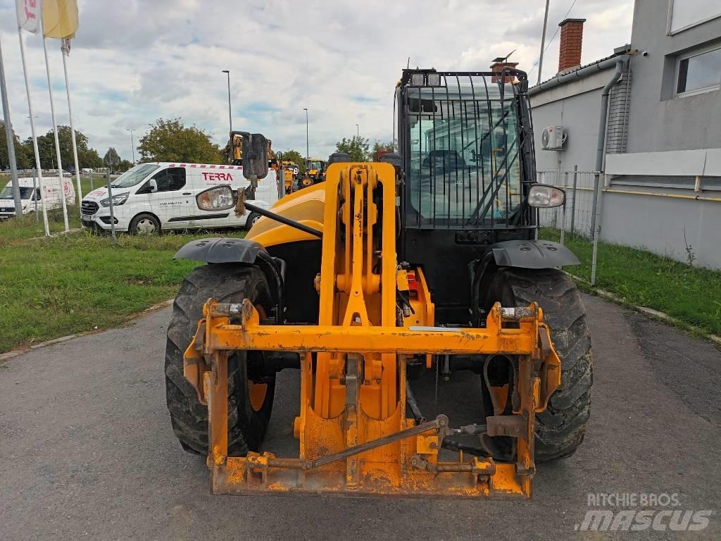 JCB 542-70 IND Încărcătoare pe roți telescopice