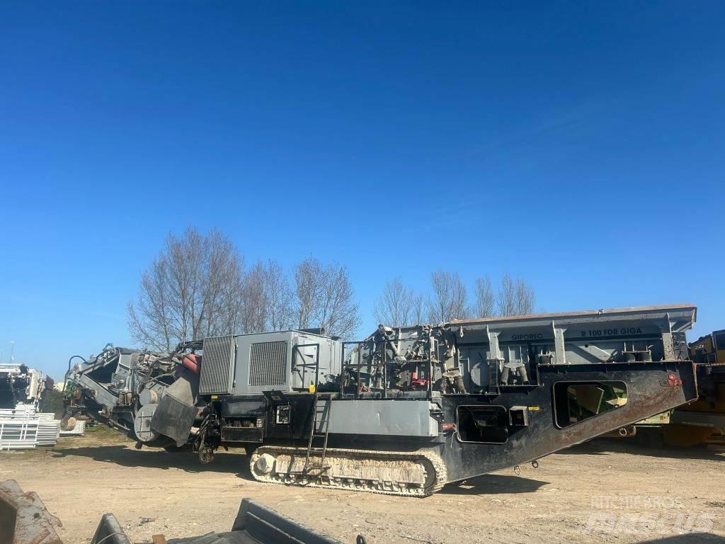 GIPO R100 FDR GIGA Concasoare mobile