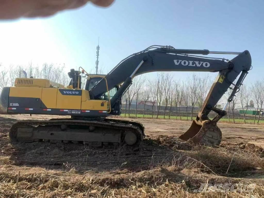 Volvo EC 380 Excavatoare pe șenile
