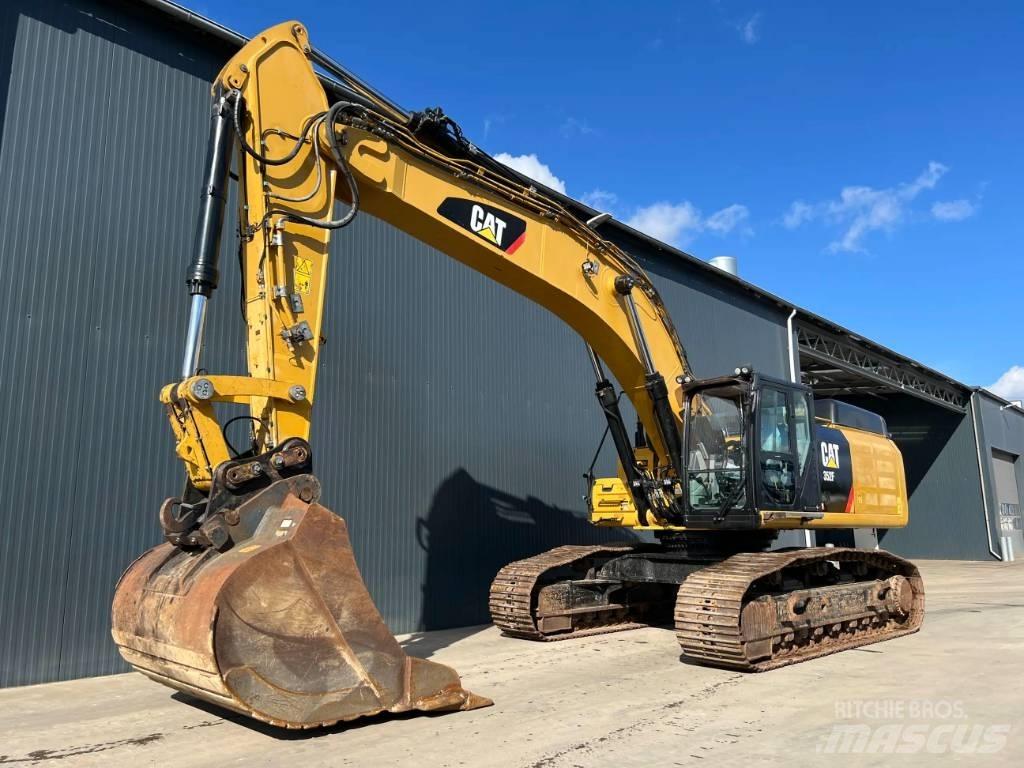 CAT 352F Excavatoare pe șenile
