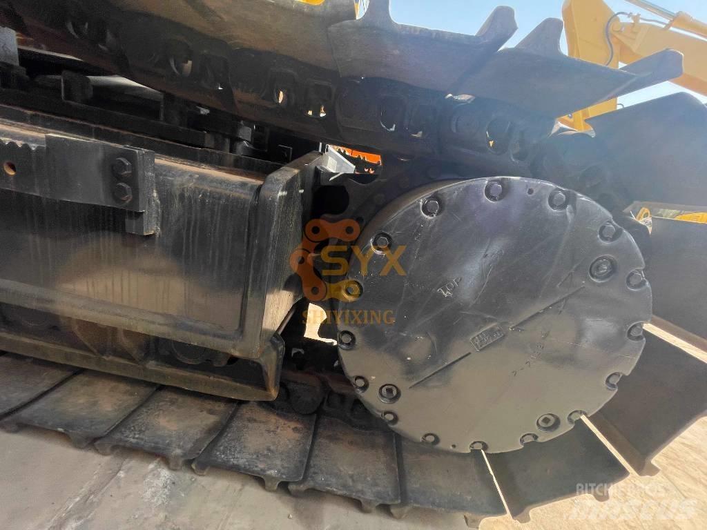 Komatsu PC 450-8 Excavatoare pe șenile
